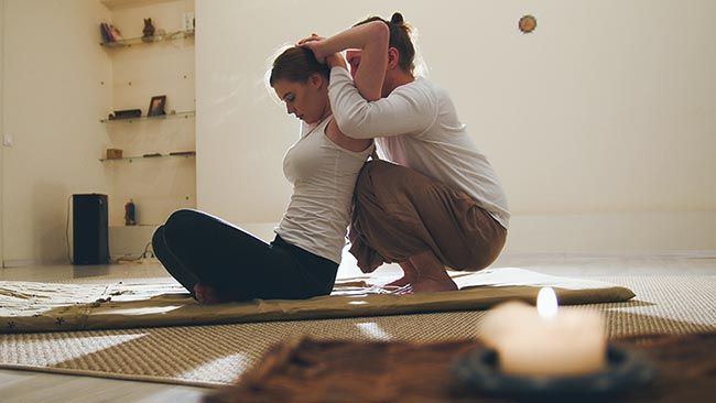 ¿Puede el yoga ayudar a tratar lesiones musculares?