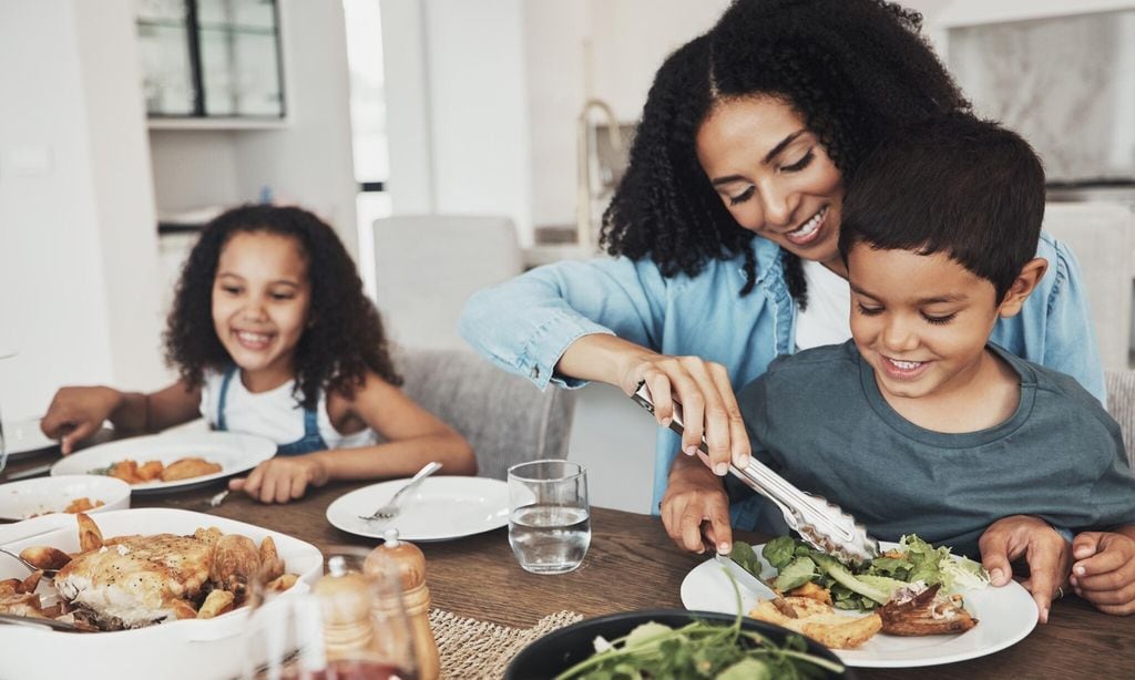 la importancia de comer juntos