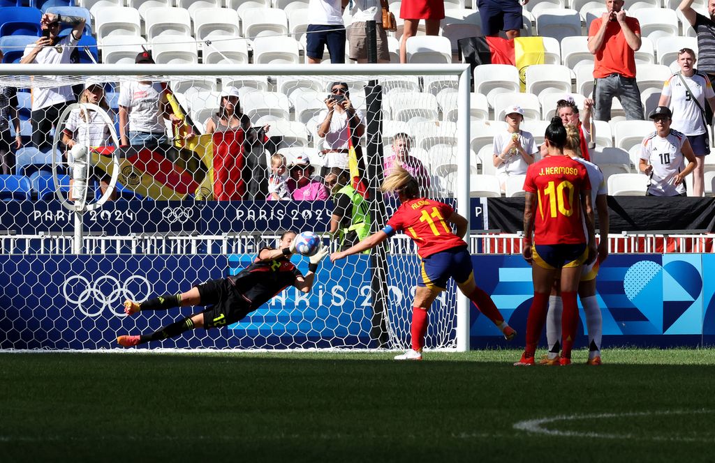 Una imagen del partido de la selección femenina de fútbol contra Alemania en las Olimpiadas