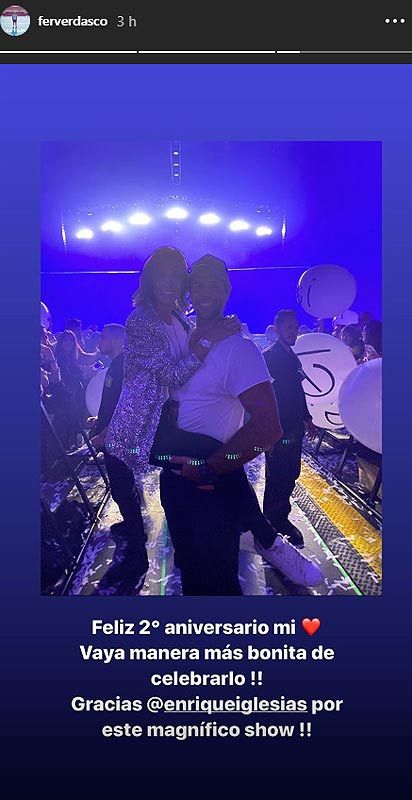 Ana Boyer y Fernando Verdasco, muy cariñosos celebrando su aniversario en el concierto de Enrique Iglesias