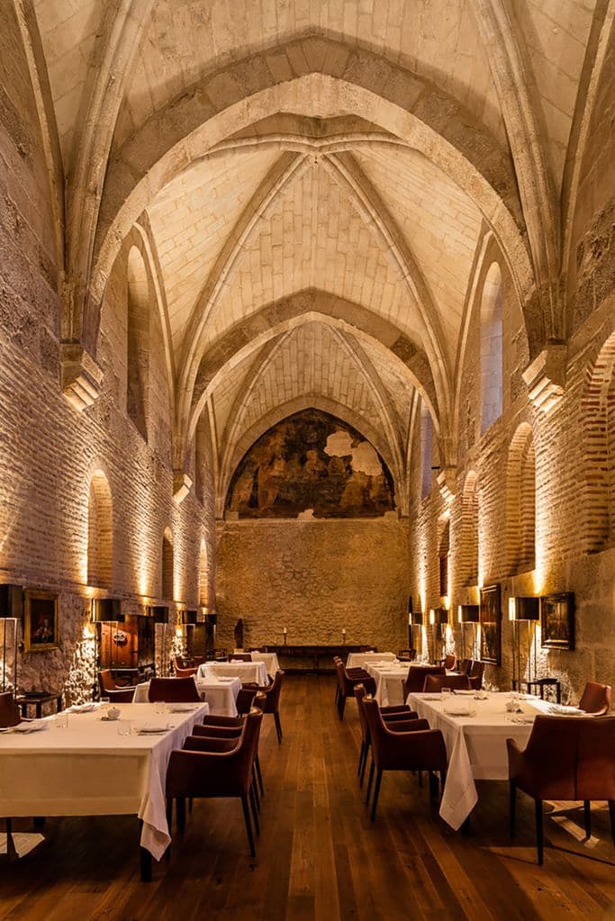 restaurante refectorio  le domaine sardn