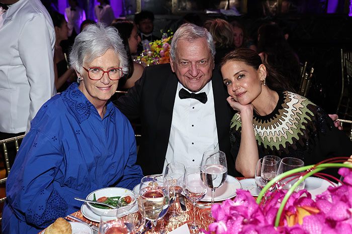 Katie Holmes con sus padres, Kathleen y Martin Holmes