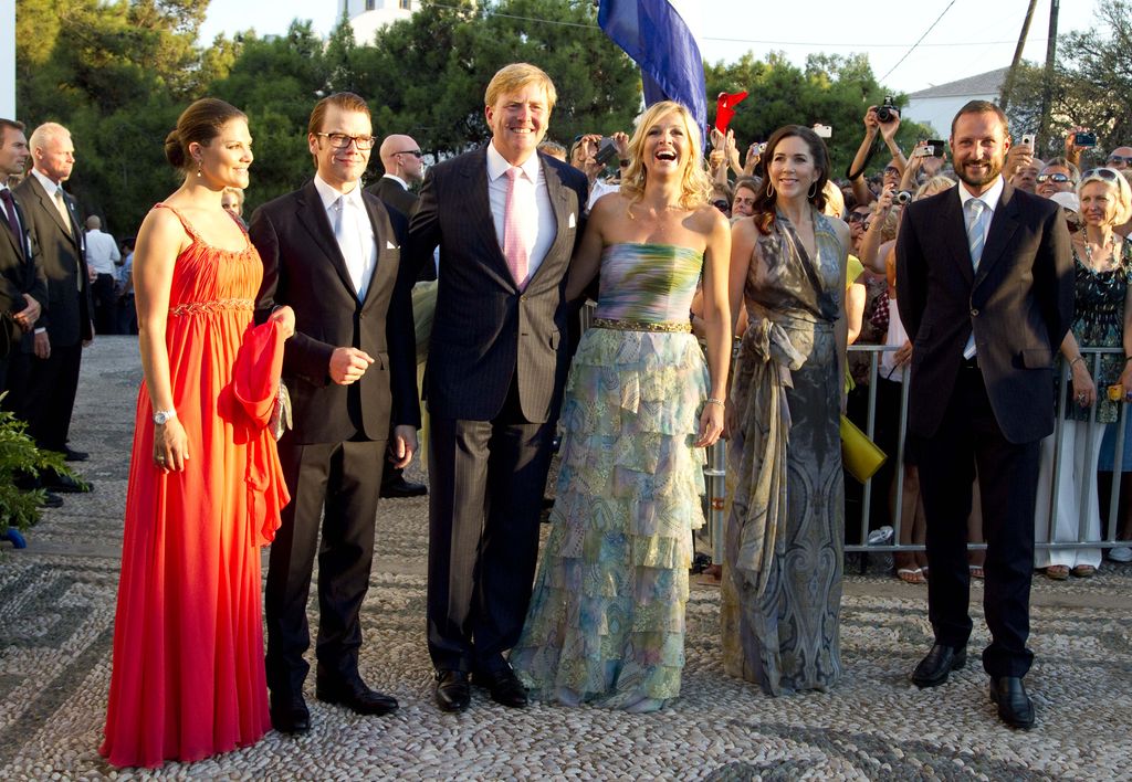 Victoria de Suecia, Daniel de Suecia, Guillermo de Holanda, Máxima de Holanda, Mary de Dinamarca y Haakon de Noruega en la boda de Nicolás de Grecia 