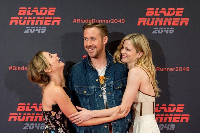 ana-armas-ryan-gosling1