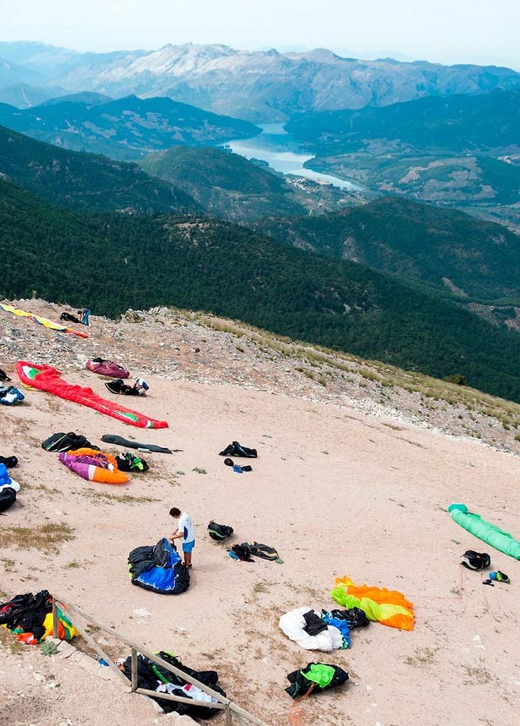 el-yelmo-jaen-excursiones-parapente