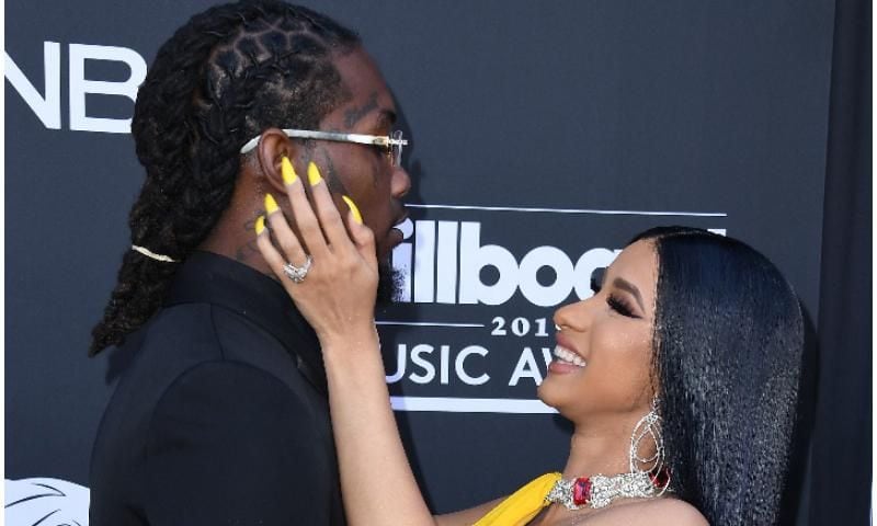 cardi b offset historia de amor 11 a