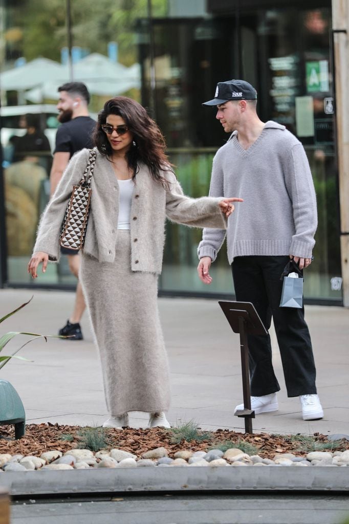 Piyanka Chopra y Nick Jonas en Los Ángeles 