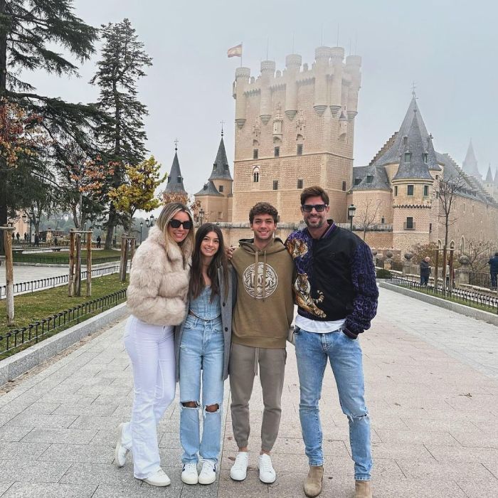 William Levy y Elizabeth Gutiérrez visitaron Segovia junto a sus dos hijos