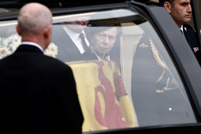 Cortejo fúnebre de Isabel II