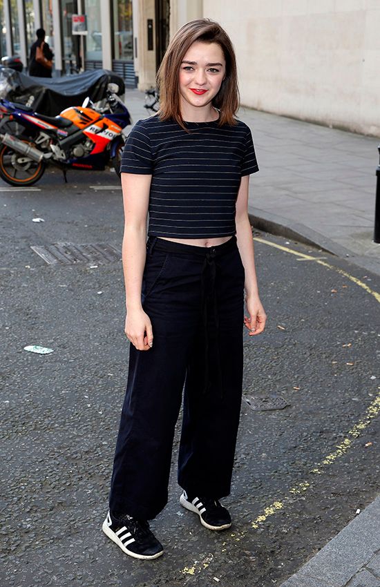 sencillez looks maisie williams9