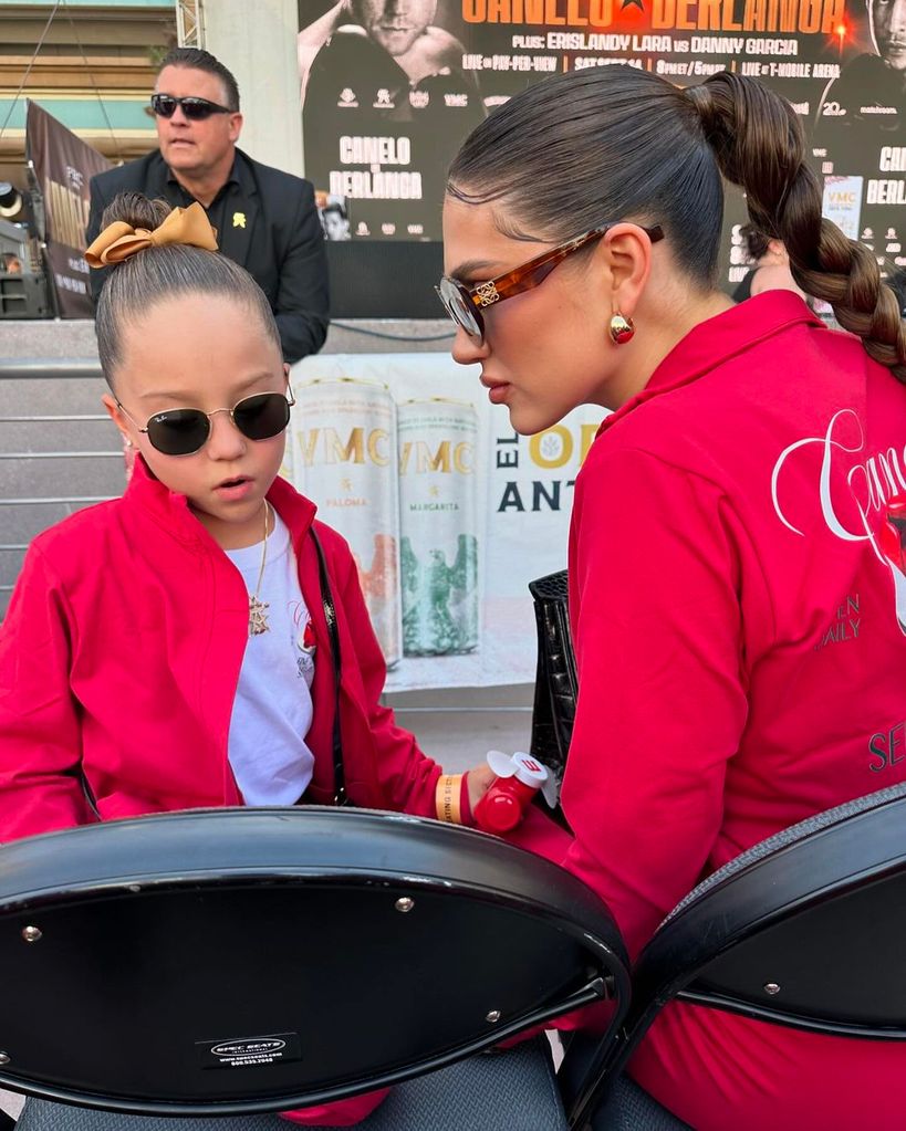 Fernanda y Marifer no se han separado ni un segundo del 'Canelo'