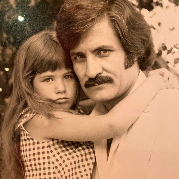 Jennifer Aniston con su padre, John Aniston