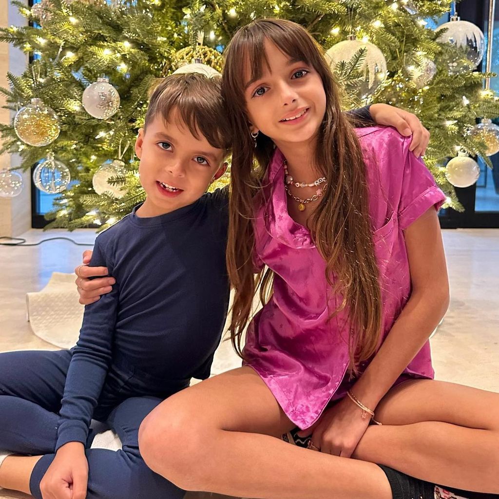 Mika y Rocco, hijos de Luis Fonsi