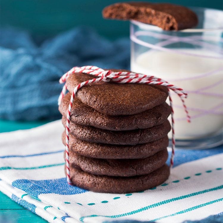 Galletas de chocolate y avellana