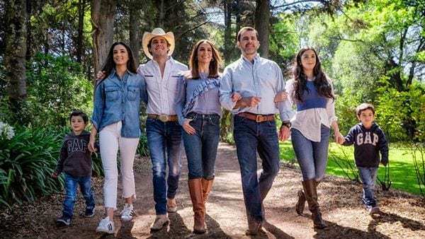 Eduardo Capetillo y Biby Gaytán han formado una familia de cinco hijos.