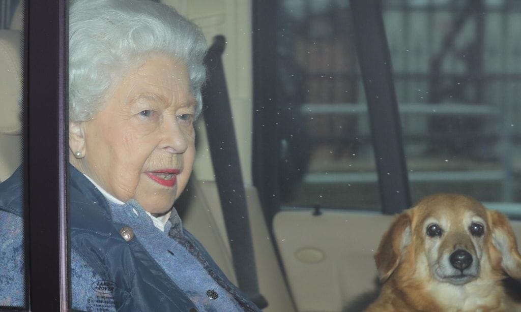 Queen leaves London