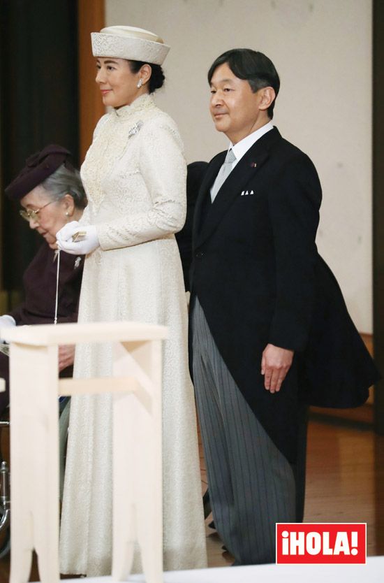 Abdicación Akihito