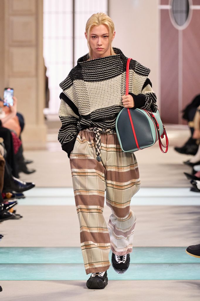 Paris Fashion Week: Louis Vuitton Otoño/Invierno 2025-2026