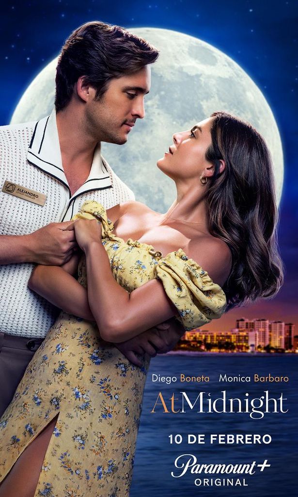 Diego Boneta y Monica Barbaro en \'At Midnight\'