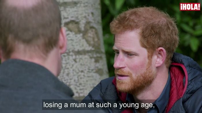 Los príncipes Guillermo y Harry hablan de la pérdida de su madre