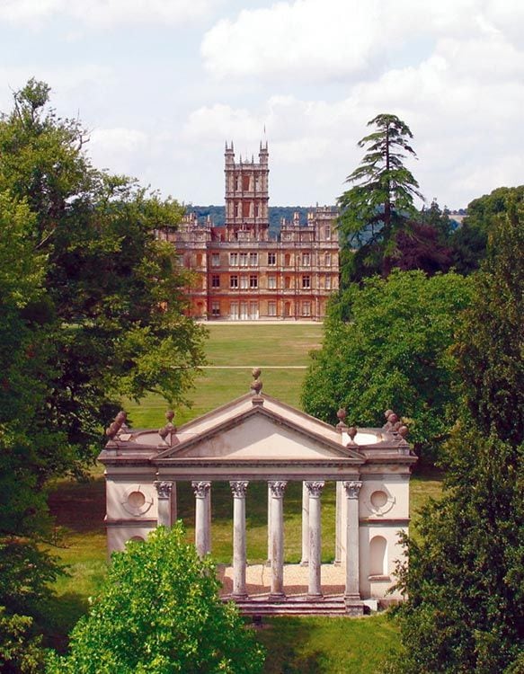 Jackdaw_Highclere-castle