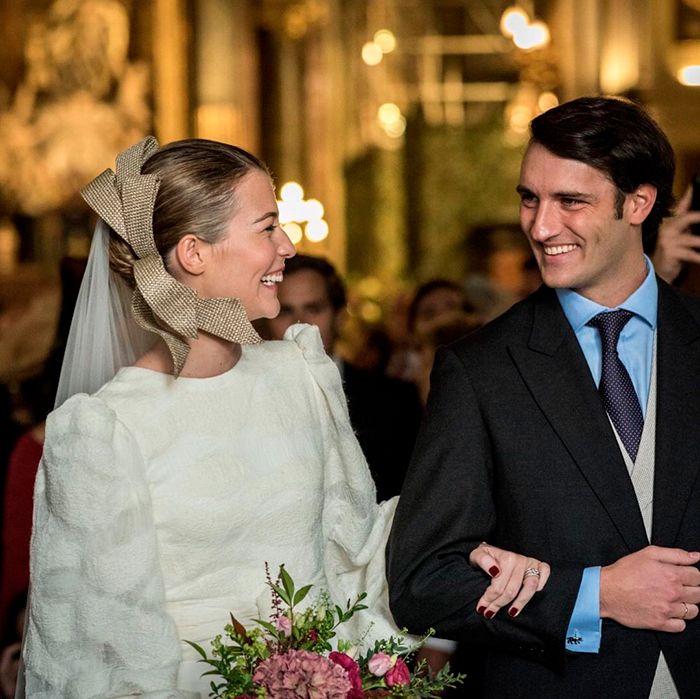 Vestido de novia beige de Sole Alonso