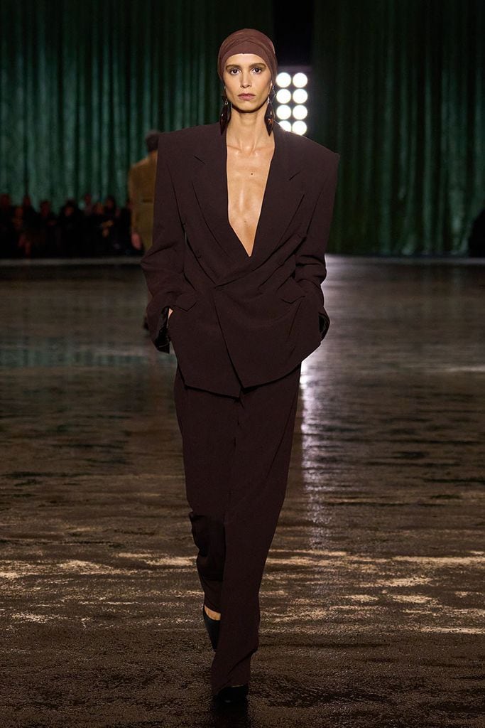 yves saint laurent desfile otono invierno 2024044a