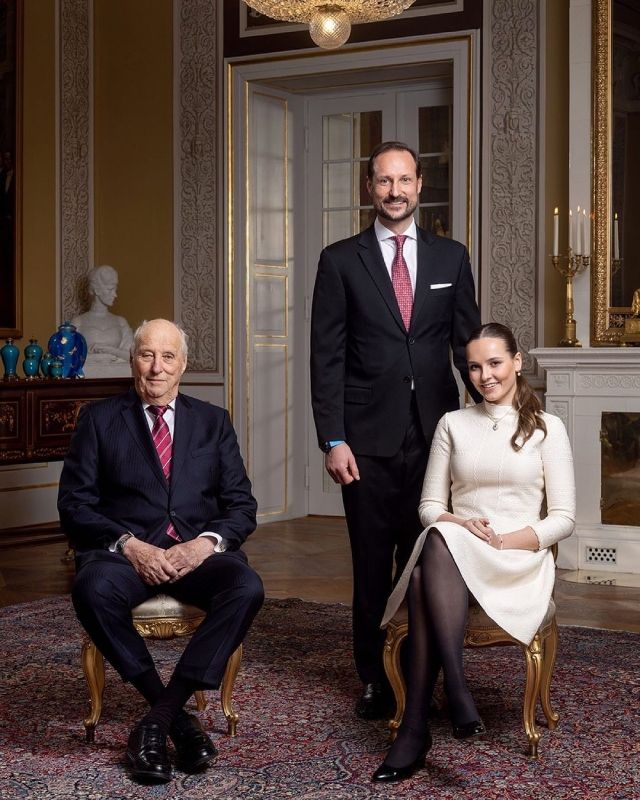 Harald de Noruega, Haakon de Noruega  e Ingrid Alexandra de Noruega