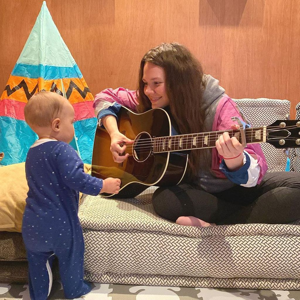 Joy Huerta y su hija Noah