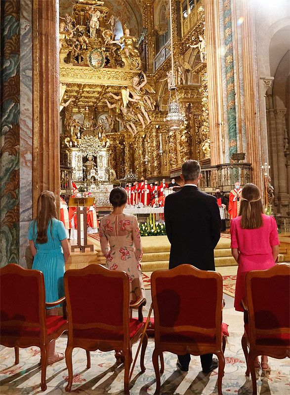 Reyes de España con sus hijas