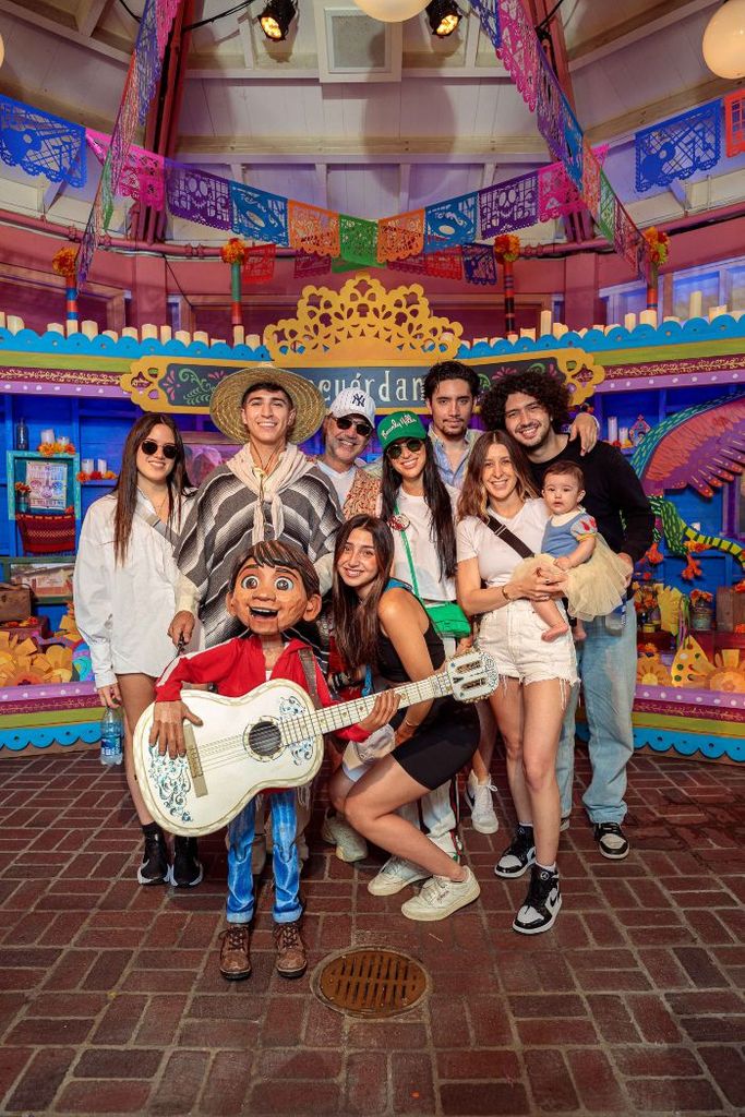 Alejandro Fernández en Disney California Adventure