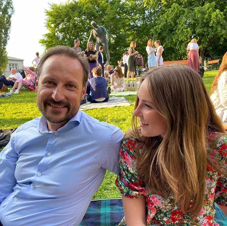 Haakon de Noruega e Ingrid Alexandra de Noruega