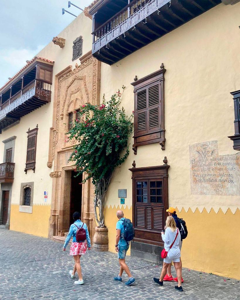 Turistas en el barrio de Vegueta, Las Palmas de Gran Canaria