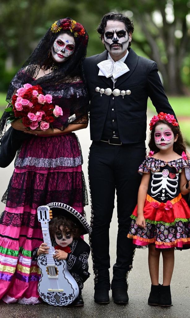 ana patricia g mez celebra d a de muertos