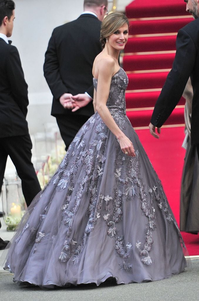 reina letizia vestido Felipe Varela