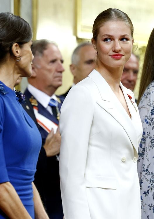 La princesa Leonor con su la reina Letizia