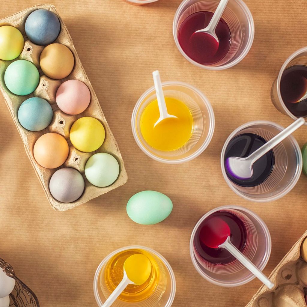 colorear huevos de pascua 