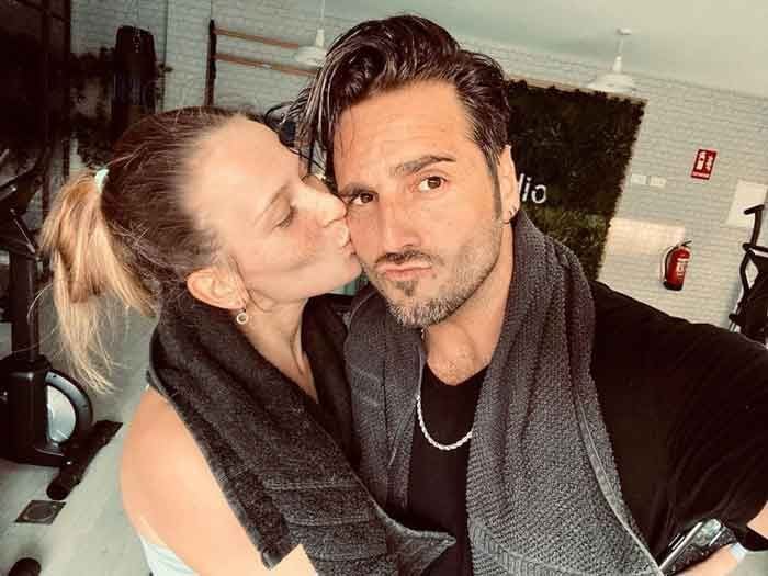 David Bustamante y Yana Olina entrenando