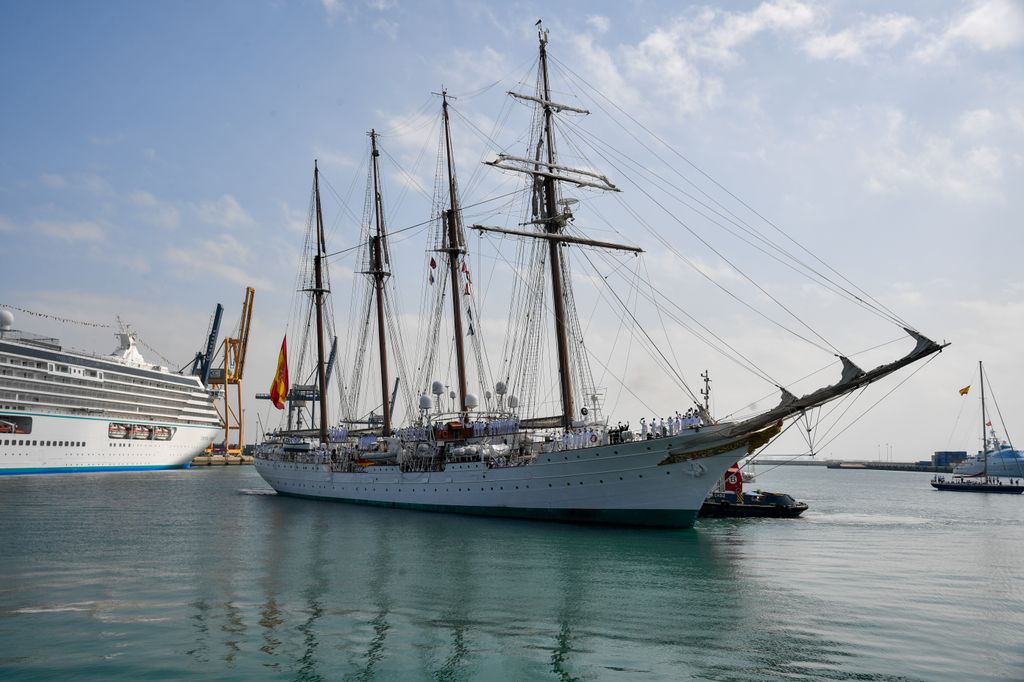 El buque escuela de La Armada Juan Sebastián de Elcano 