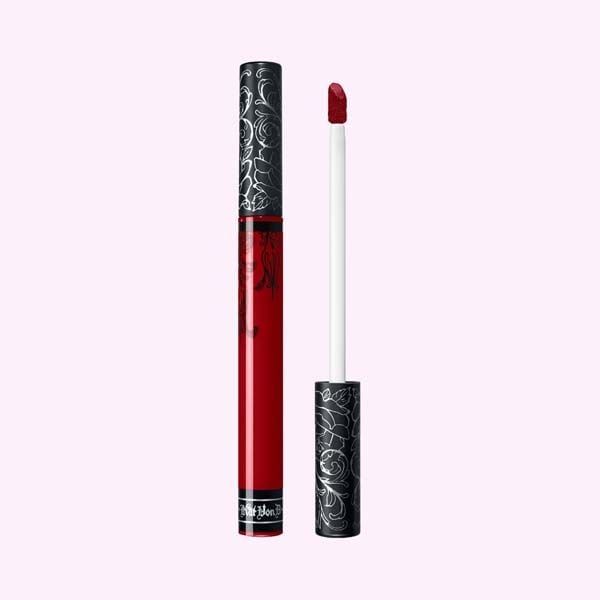 labial rojo permanente kvd