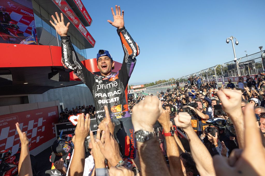 Jorge Martín celebrando su victoria