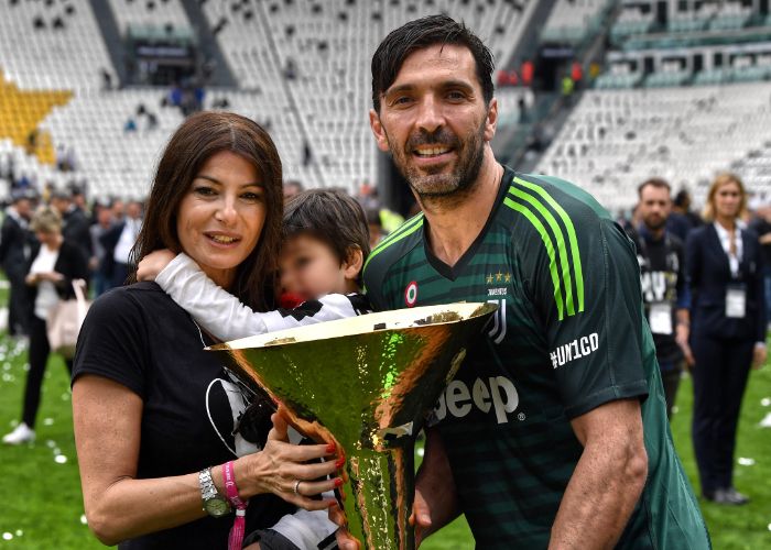 Gianluigi Buffon y su familia 