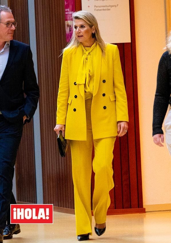 Máxima de Holanda traje amarillo Zara