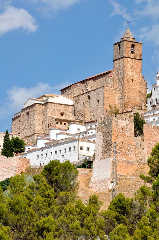 egura-de-la-sierra-iglesia