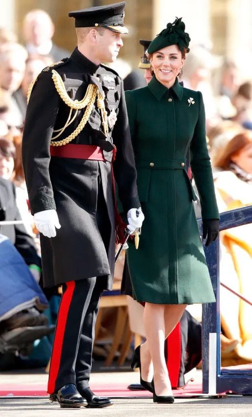 Mary de Dinamarca y su look inglés para recibir a los reyes Felipe y Letizia