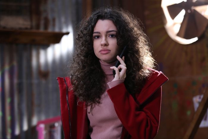 Asiye se aleja de Doruk por culpa de Nebahat en 'Hermanos'