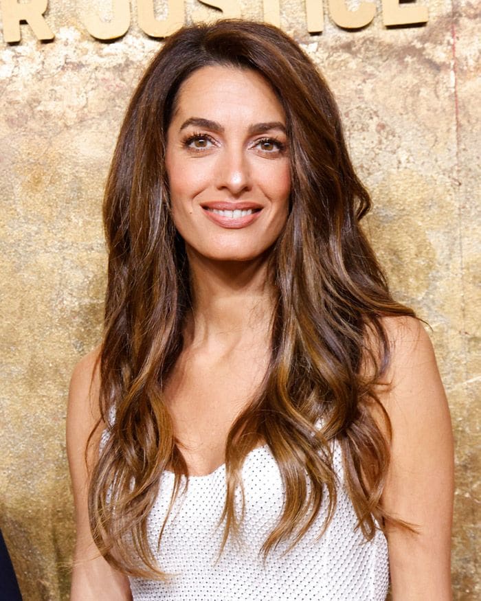 Amal Clooney vestido blanco Nueva York