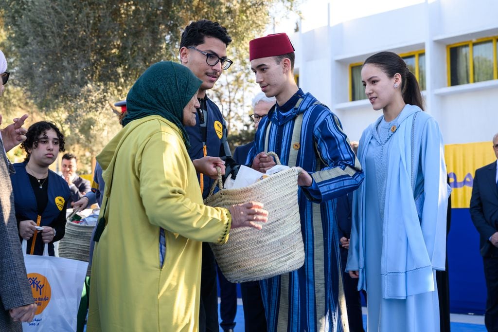 El príncipe heredero Moulay El Hassan y SAR la princesa Lalla Khadija lanzan la operación “Ramadan 1446”