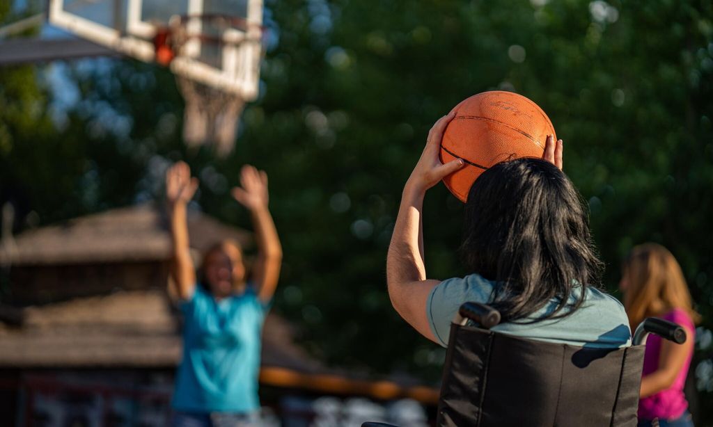 Adolescente con discapacidad