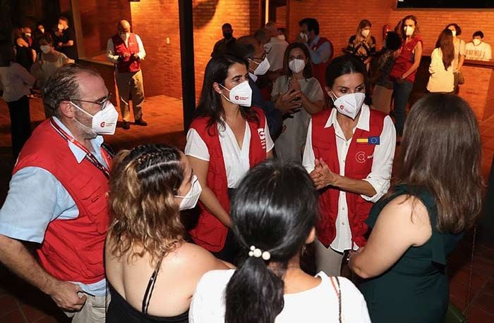 Letizia en la Embajada de España en Paraguay